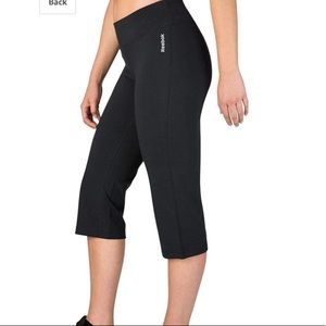 REEBOK WORKOUT READY CAPRI LEGGINGS
